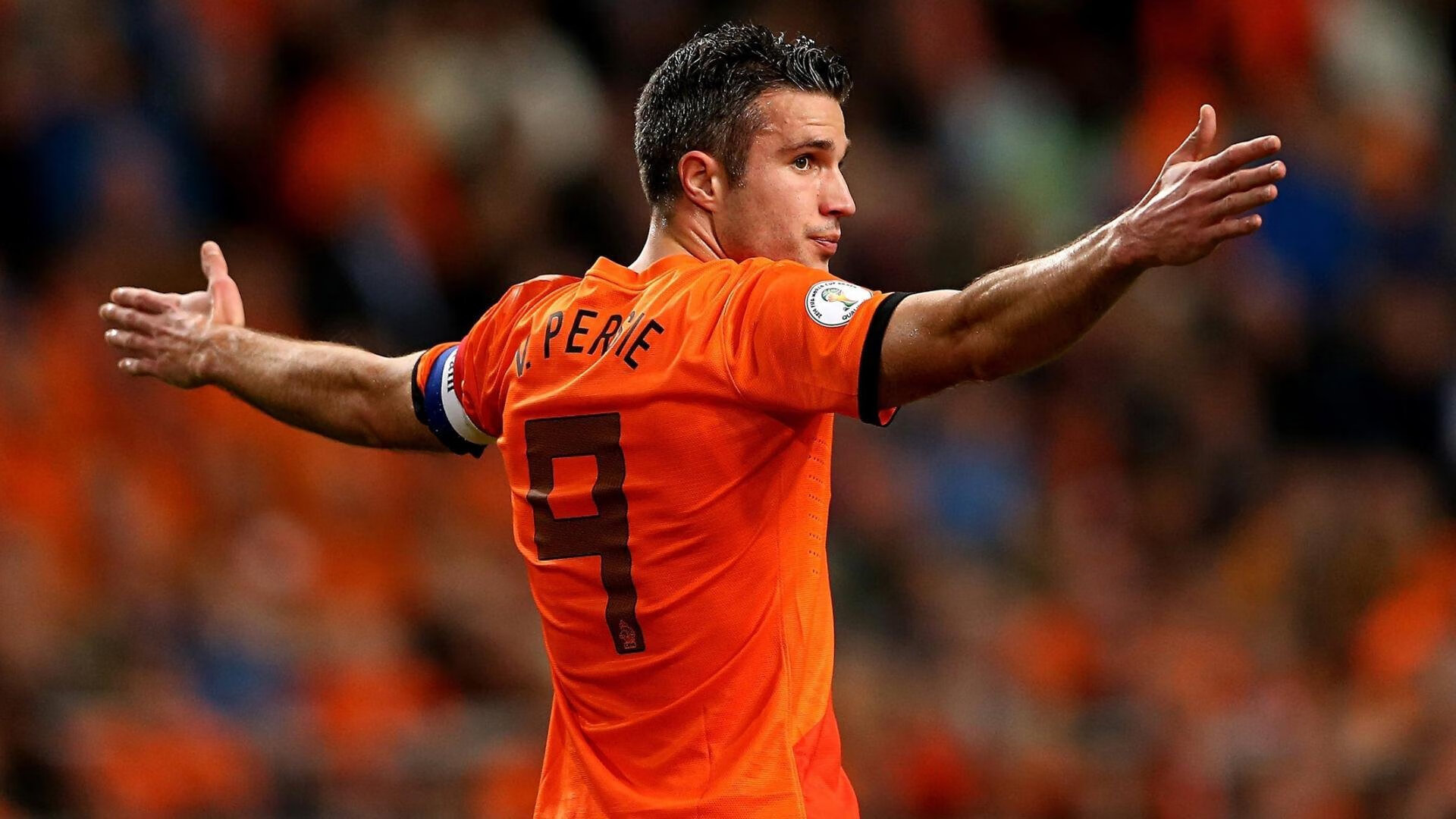 C罗续约利雅得胜利,继续征战沙特联赛,c罗续约合同